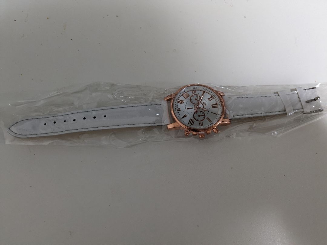 Geneva Analog Quartz Women