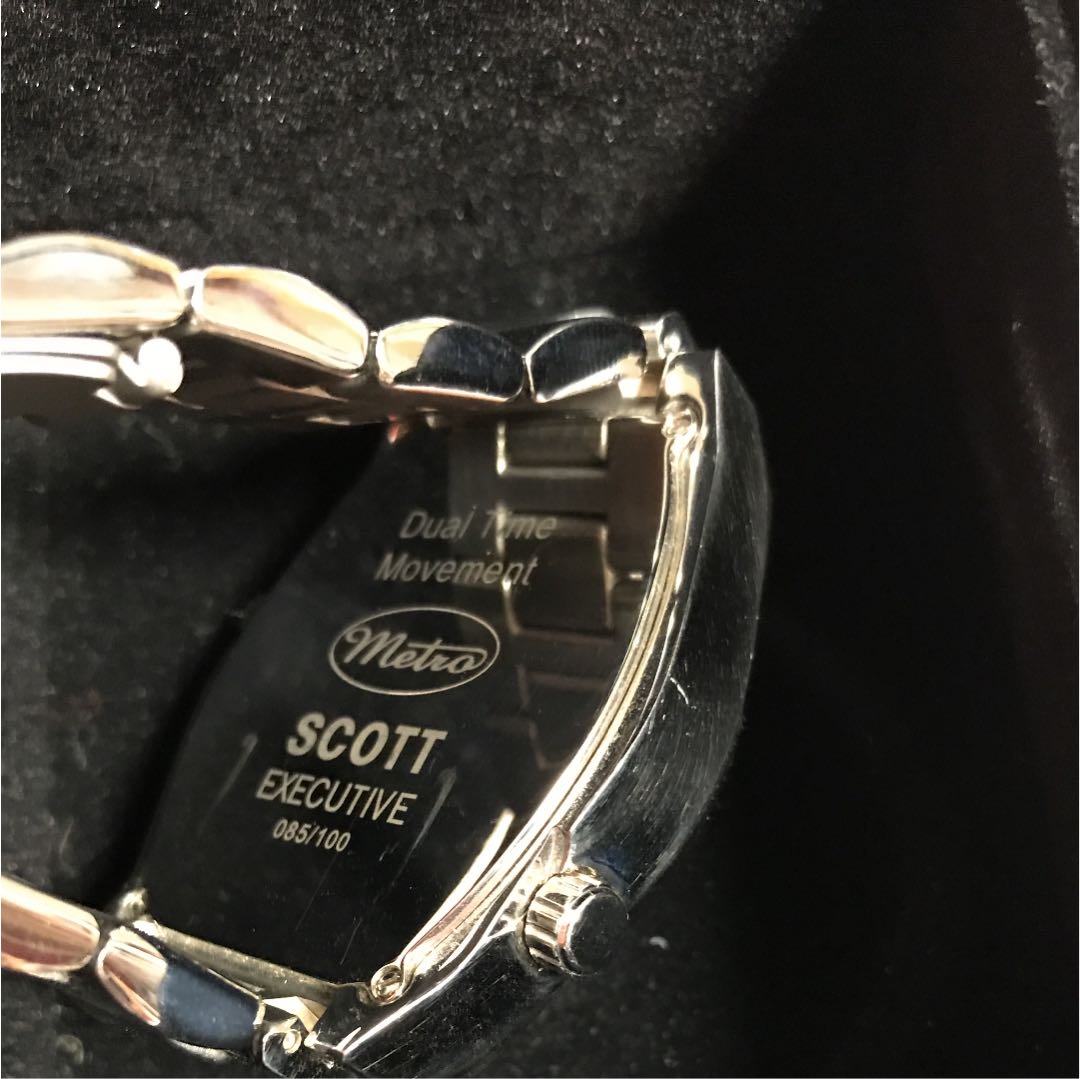 Metro Scott Analog Quartz Men