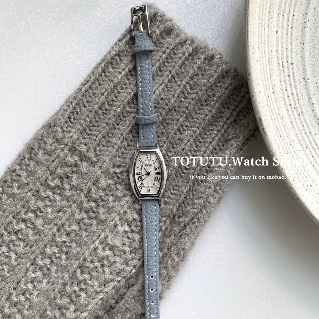 Totutu Analog Quartz Women