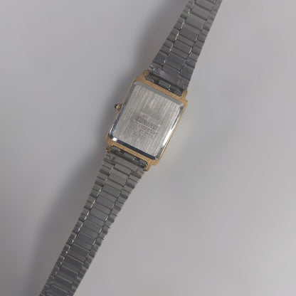 Analog Quartz Women