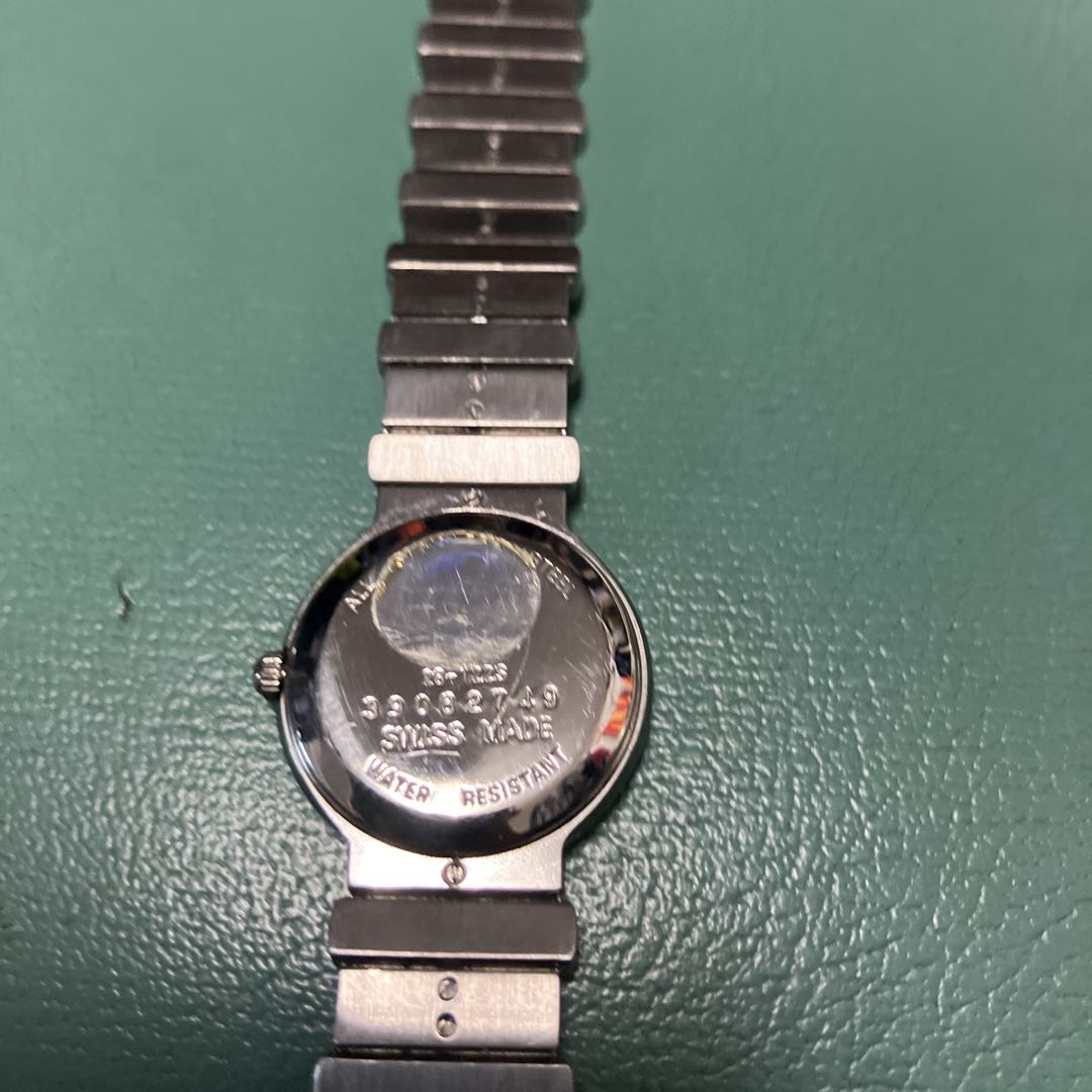 CARVEN Analog Quartz Women