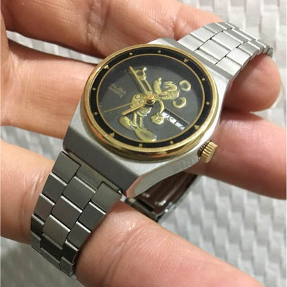 Seiko Alba Mickey Mouse Disney Collaboration V243-0030 Analog Quartz Women ディズニー ミッキー Watch