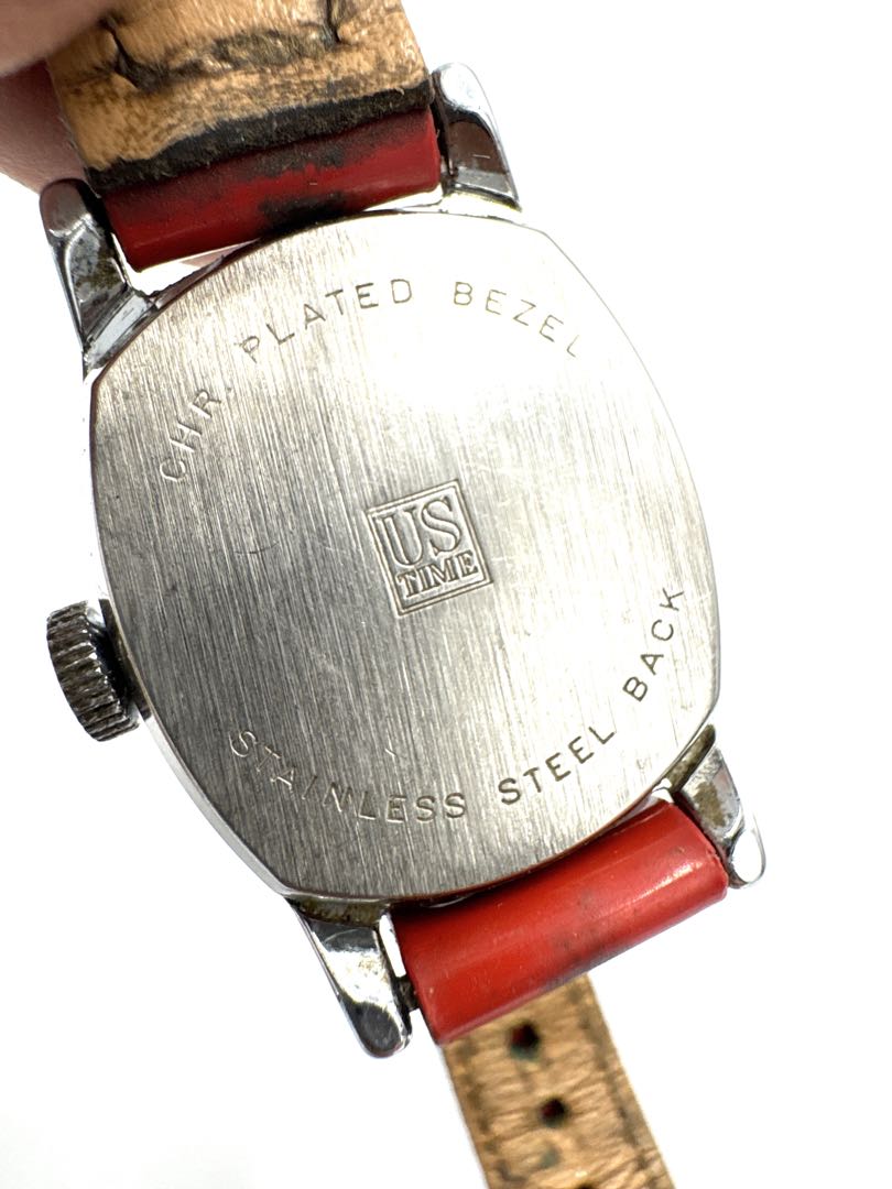 Disney mickey Analog Mechanical (Manual) Women Vintage Mouse Us Time Manual Winding Watch For Parts