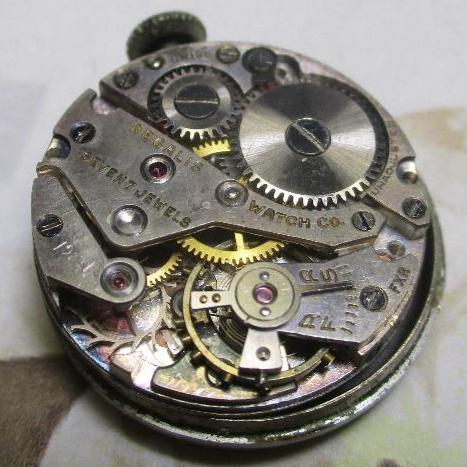 Nivada Analog Mechanical (Manual) Women