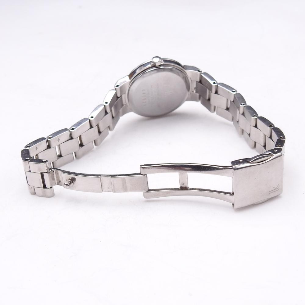 Seiko lk/lukia 1017-ME18 Analog Quartz Women