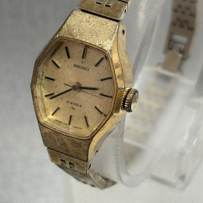 Seiko 1104-3390 Analog Mechanical (Manual) Women