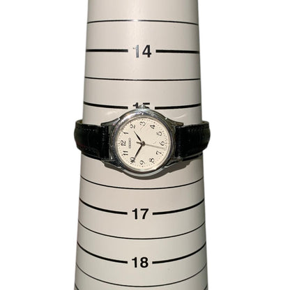 Seiko 7N01-6881 Analog Quartz Women Watch Operation Confirmed