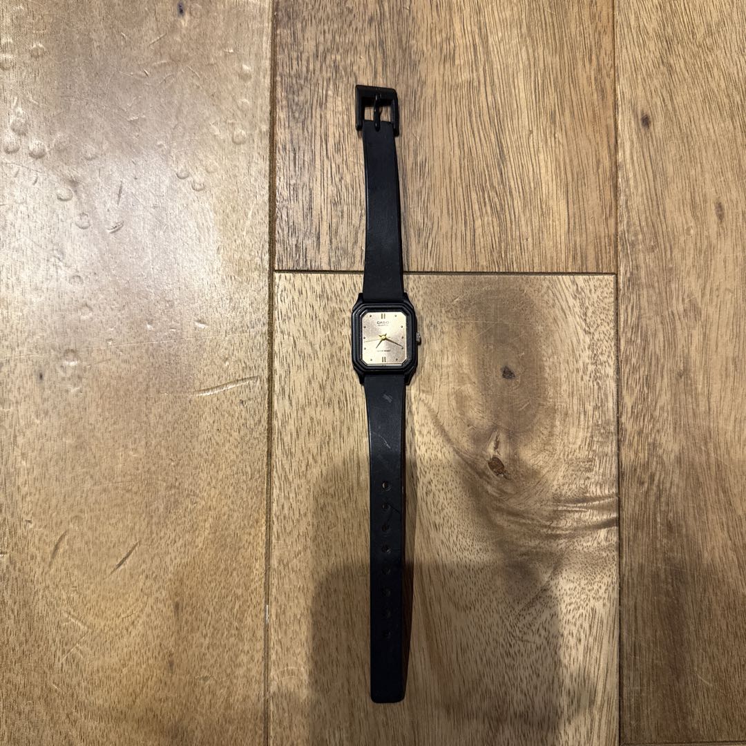 CASIO STANDARD LQ-142 Analog Quartz Women