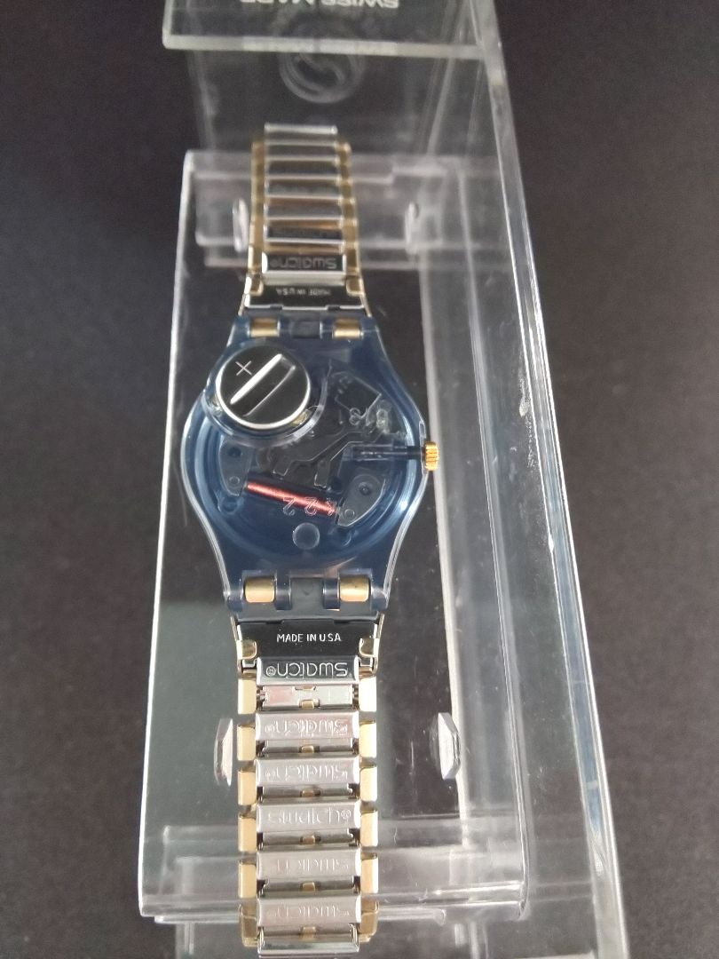 Swatch Analog Quartz Women