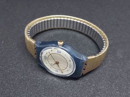 Swatch Analog Quartz Women