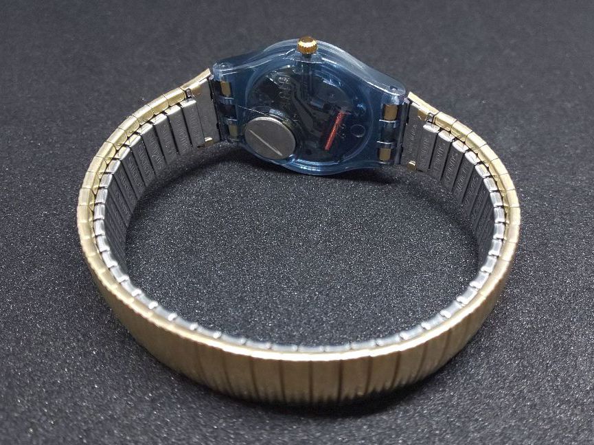 Swatch Analog Quartz Women