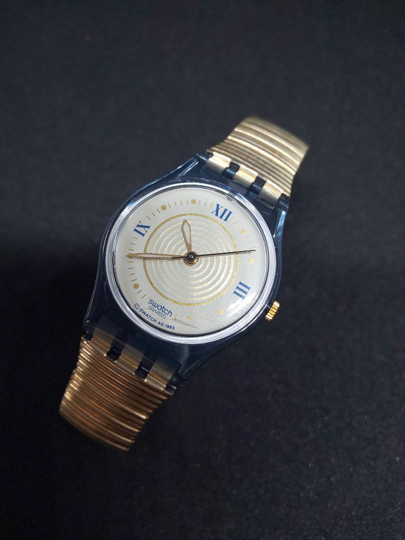 Swatch Analog Quartz Women