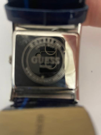 Guess Analog Quartz Women