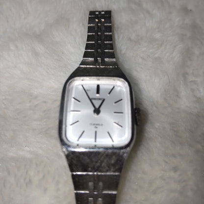 Seiko Analog Mechanical (Manual) Women