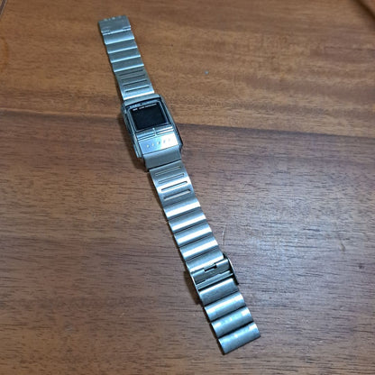 Casio LA-200 Digital Quartz Women