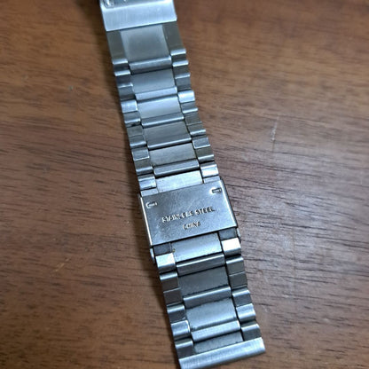 Casio LA-200 Digital Quartz Women