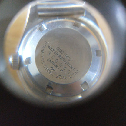 Seiko 2205-0704 Analog Mechanical (Manual) Women