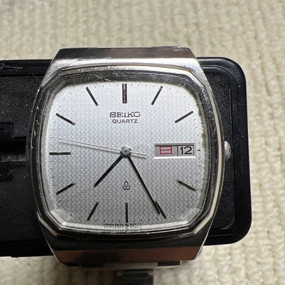 Seiko Seagull 5933 Analog Quartz Men