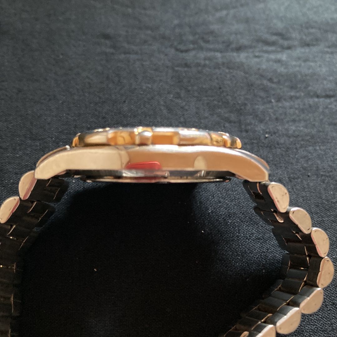 Seiko Alba Aqua Gear V733-6A11 Analog Quartz Men