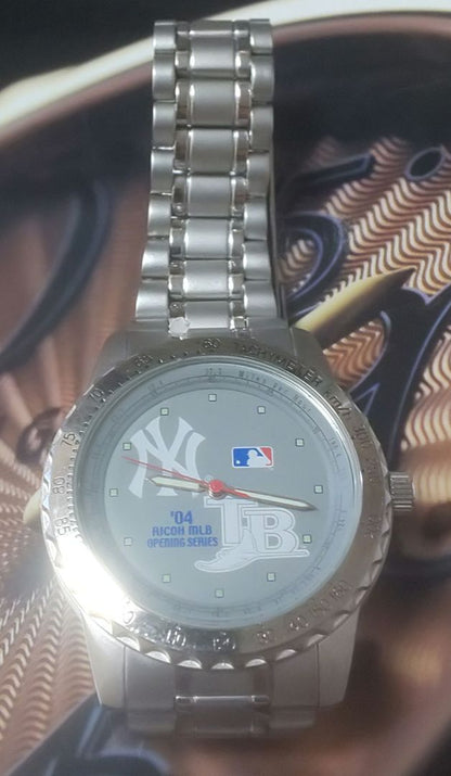 Major League Baseball Analog Quartz Men