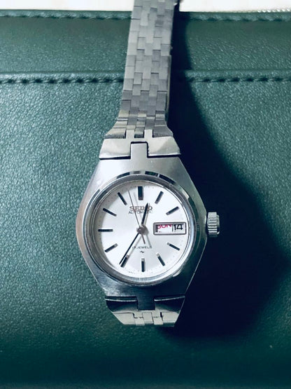 Seiko Analog Mechanical (Automatic) Women