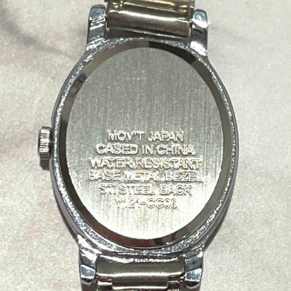 Seiko current 121 Analog Quartz Women Watch Current For Parts / Junk