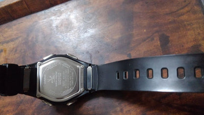 Casio Wave Ceptor WVA470 Digital-Analog Solar Men