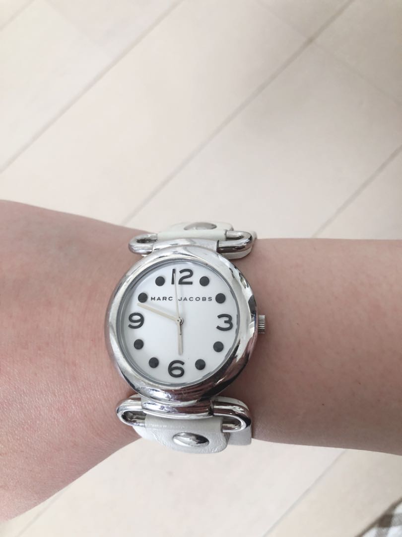 Marc by Jacobs MBM1000 Analog Quartz Women