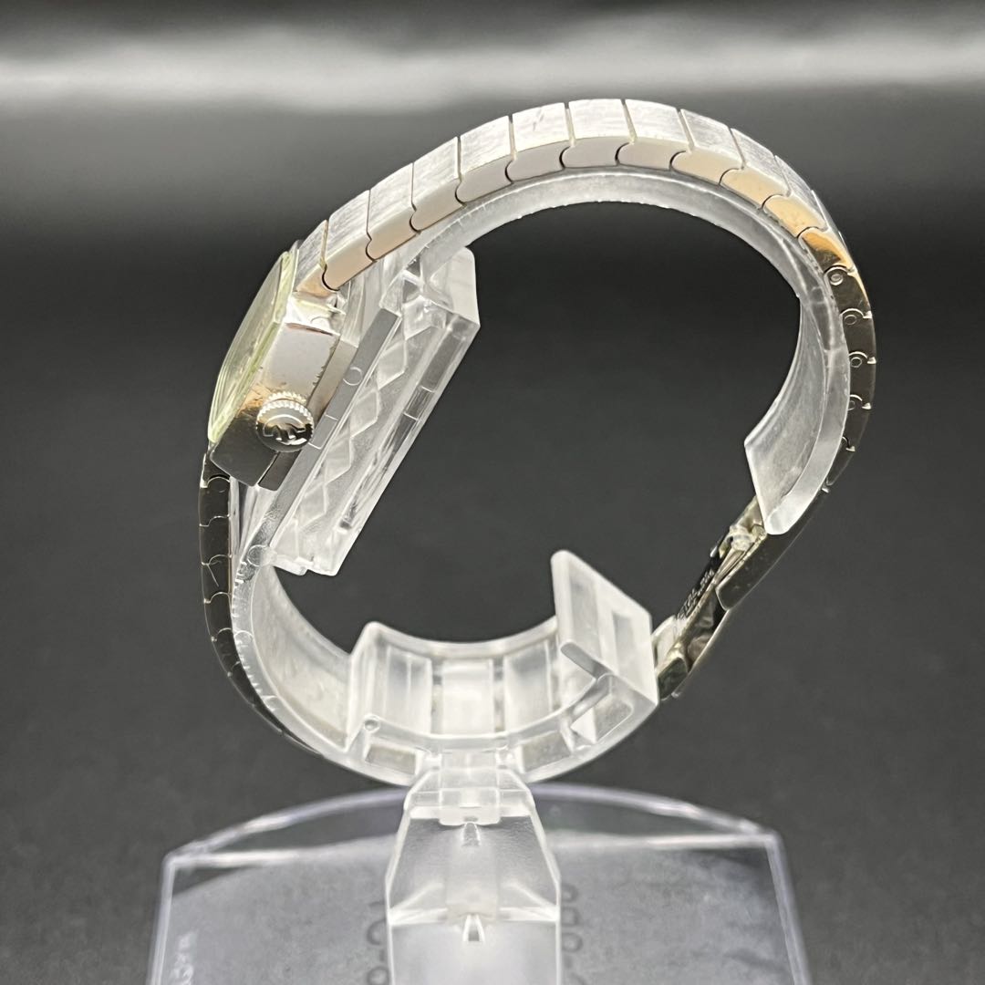 Rado Analog Mechanical (Manual) Women