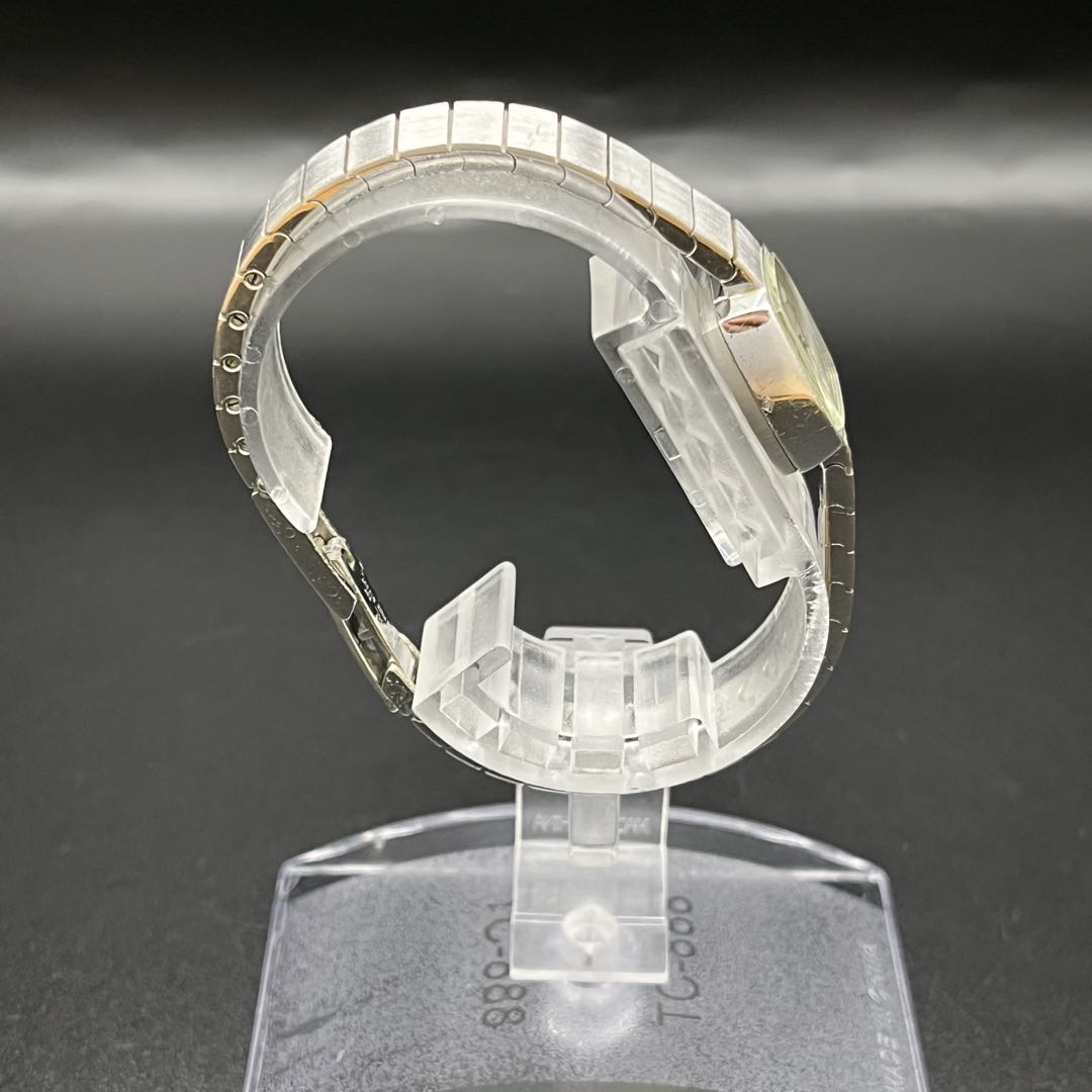 Rado Analog Mechanical (Manual) Women