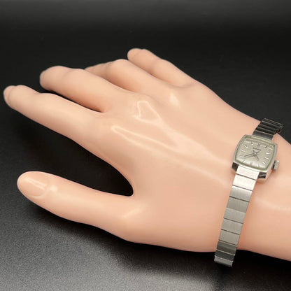 Rado Analog Mechanical (Manual) Women