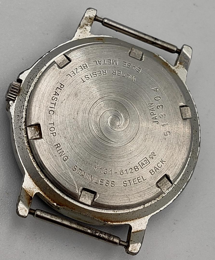 Seiko Alba QUESTO Y131-612B Analog Quartz Men Questo Y131 Watch Operation Unconfirmed B0357 For Parts / Junk