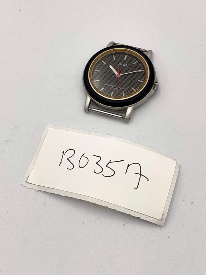 Seiko Alba QUESTO Y131-612B Analog Quartz Men Questo Y131 Watch Operation Unconfirmed B0357 For Parts / Junk