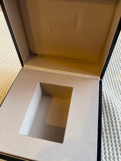 Bvlgari Analog Quartz Men