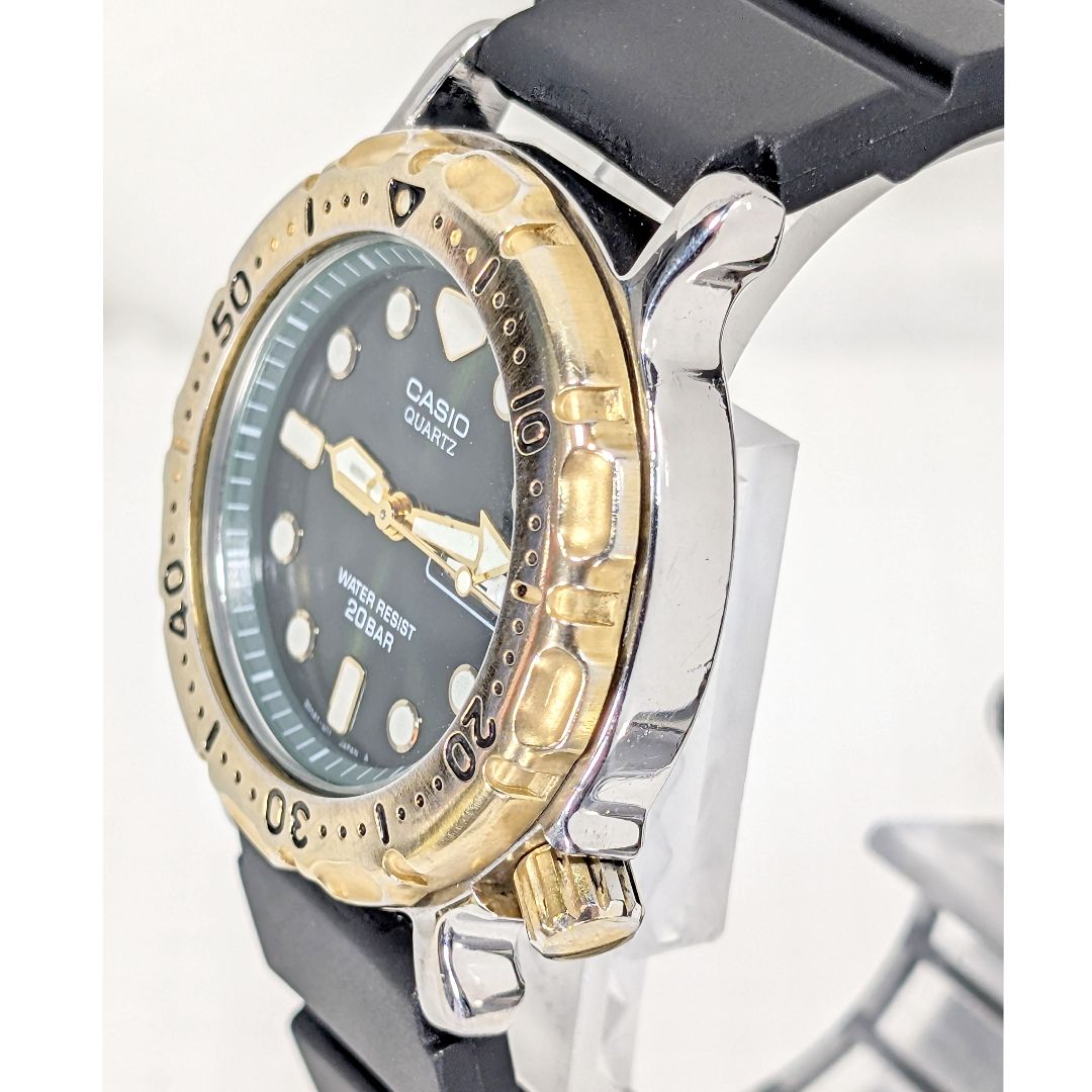 Casio MD718 Analog Quartz Men Diver Battery & Band Replaced Working Item