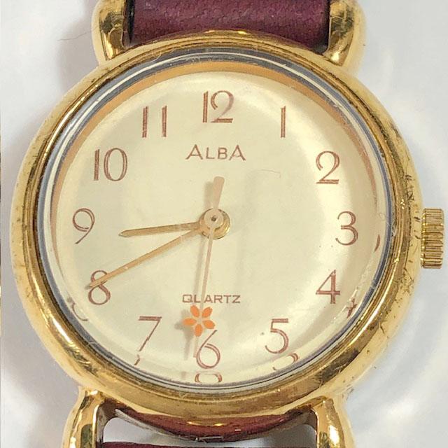 Seiko Alba V811-0230 Analog Quartz Women