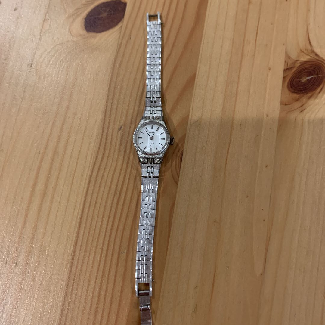 Seiko 1123-0100 Analog Quartz Women