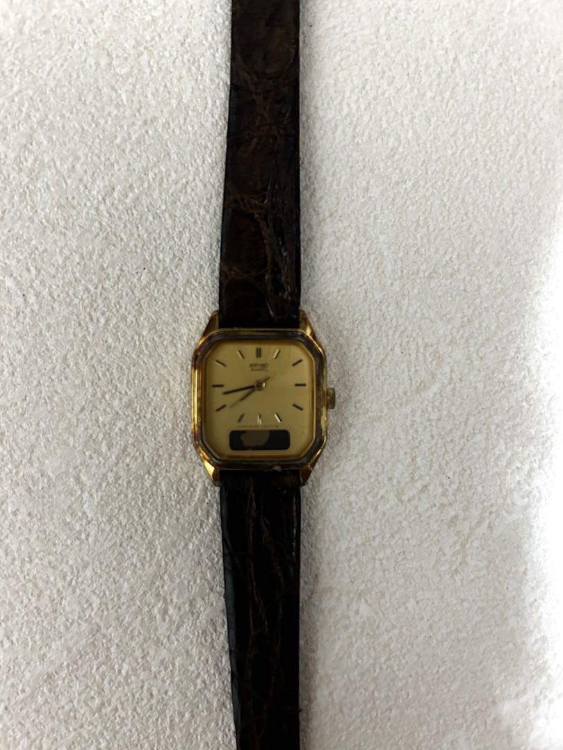 Seiko Digital-Analog Quartz Women