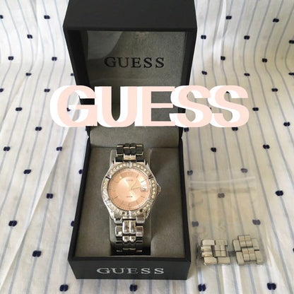 Guess Analog Quartz Women