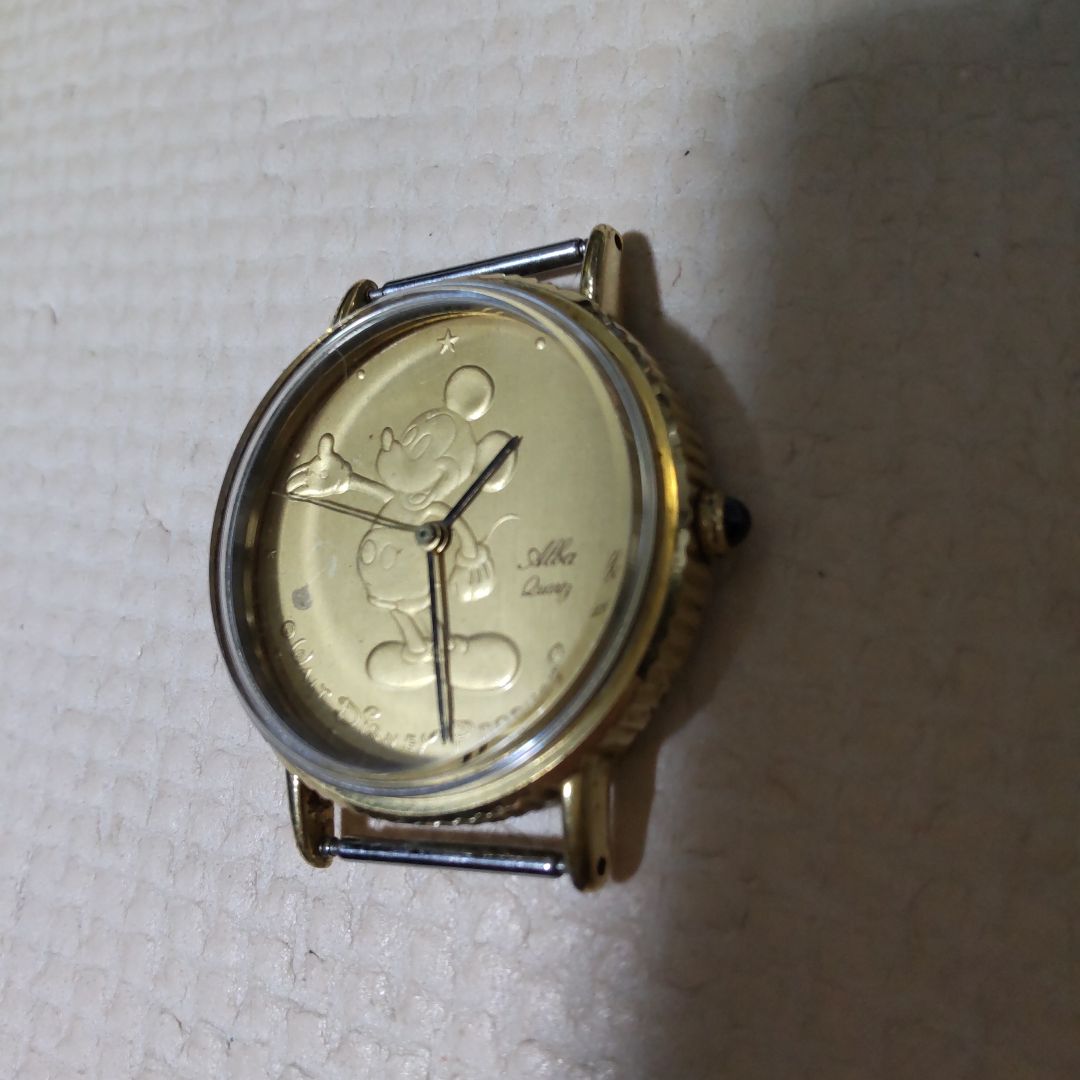 Seiko Alba Disney Y101-6000 Analog Quartz Women