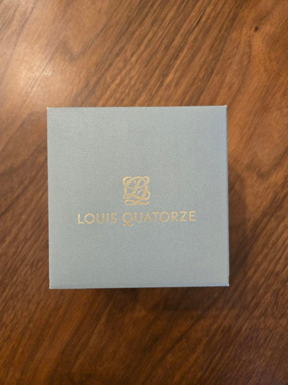 Louis Quatorze Analog Quartz Women