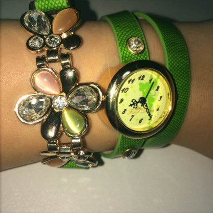 First Tiara Analog Quartz Women