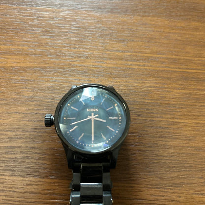 Analog Quartz Women