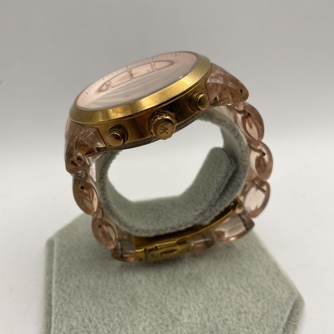 Analog Quartz Women