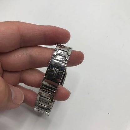 Seiko lk/lukia Analog Quartz Women