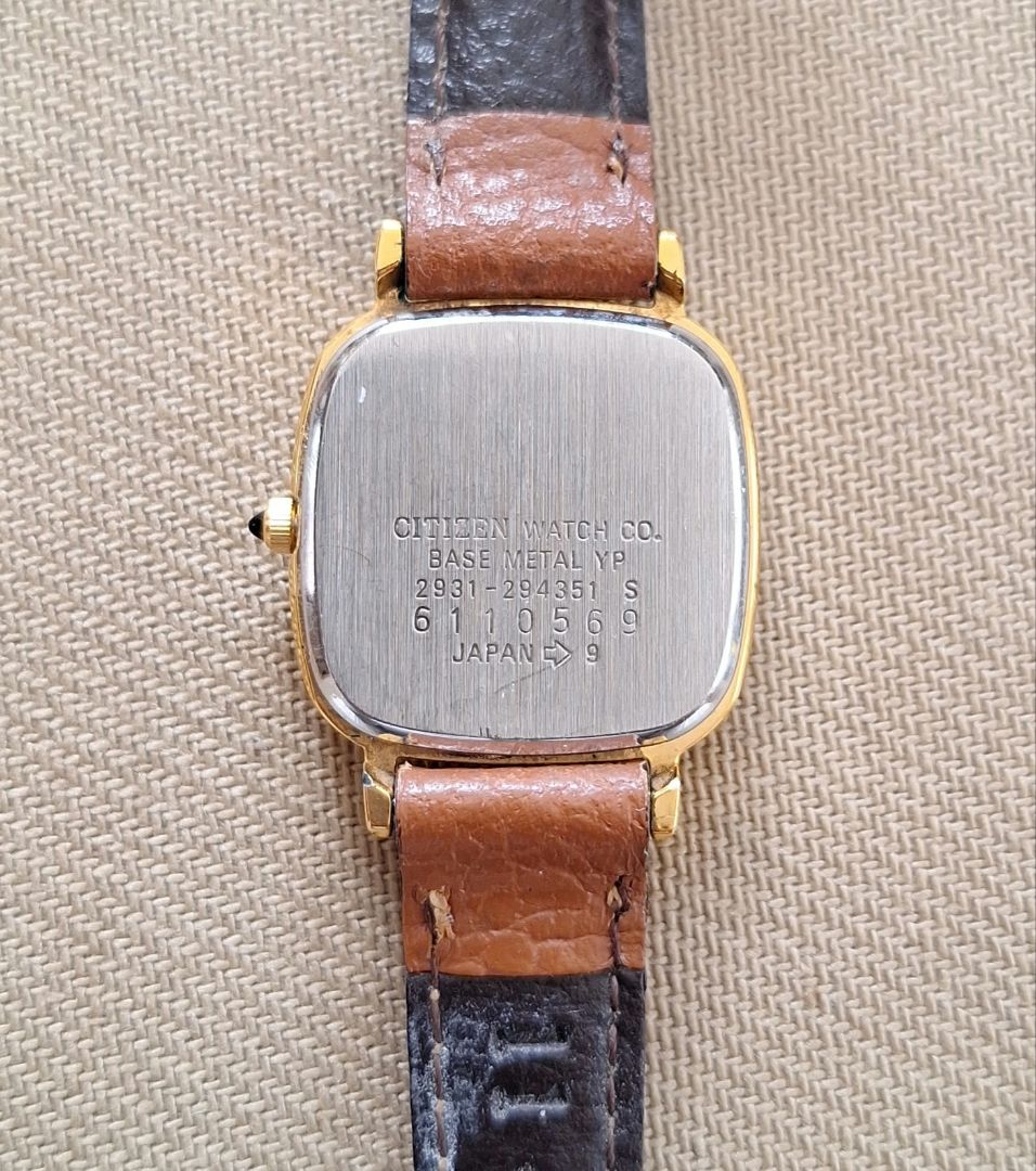 Citizen Analog Quartz Women