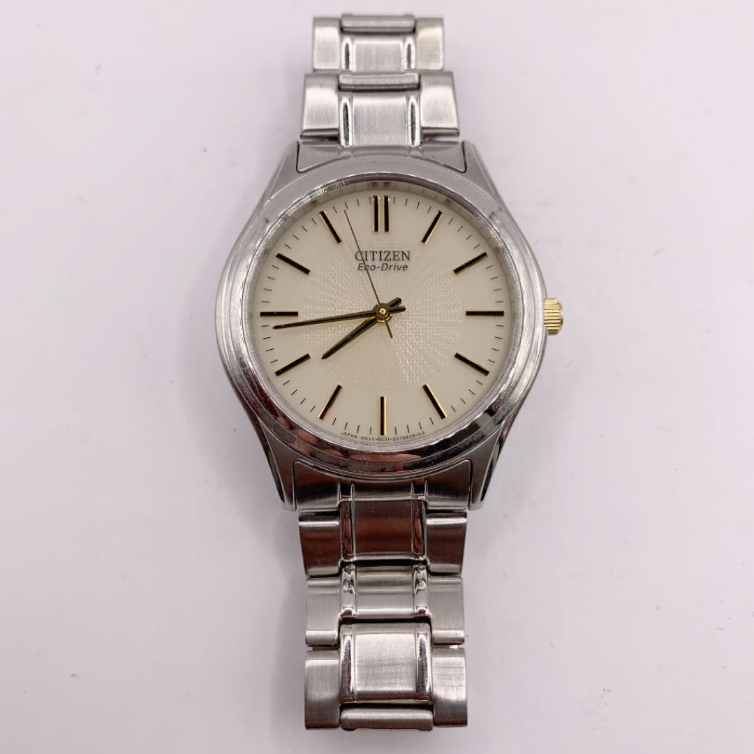 Citizen Eco-Drive E031-S048419 Analog Solar Men