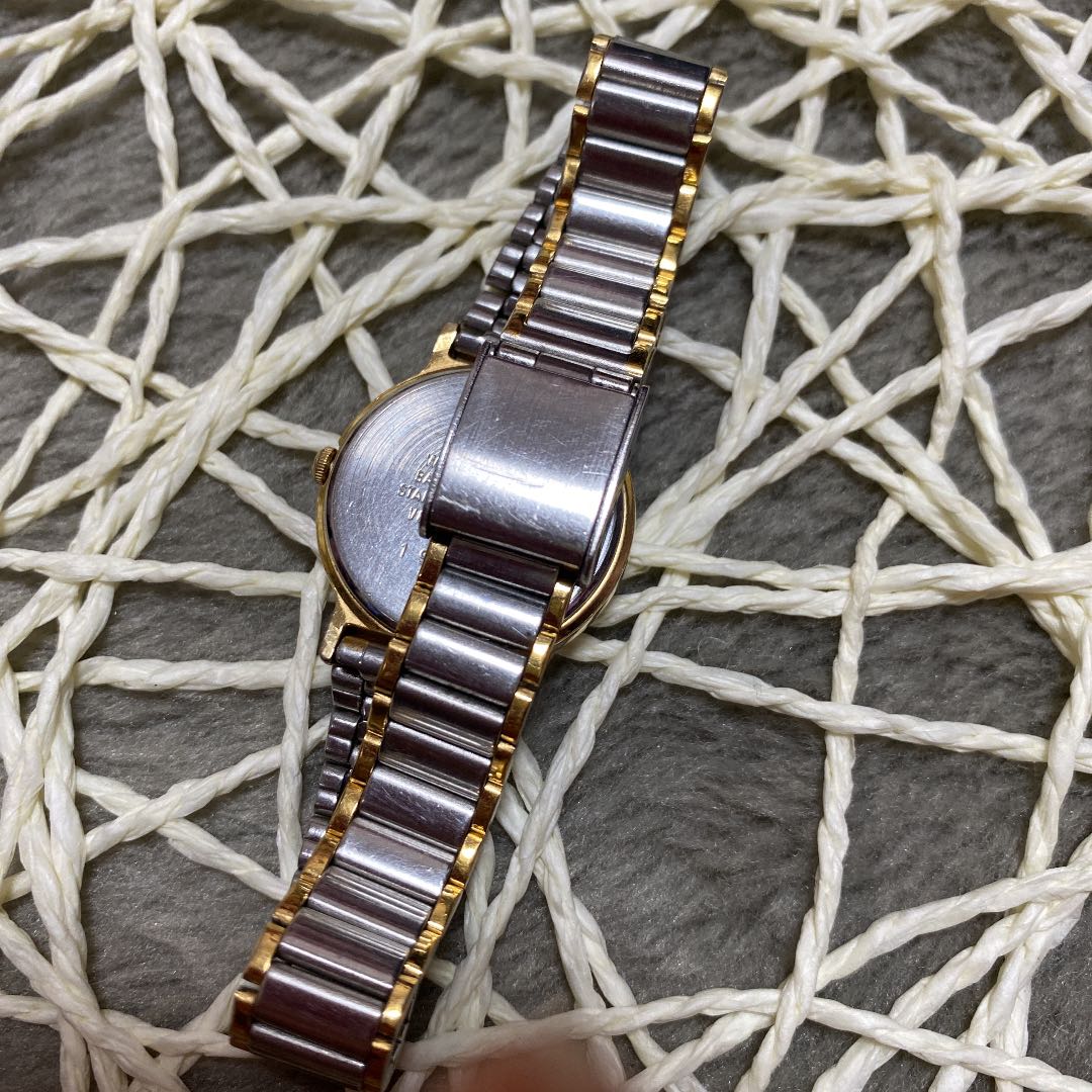 Seiko Alba URBAN Analog Quartz Women