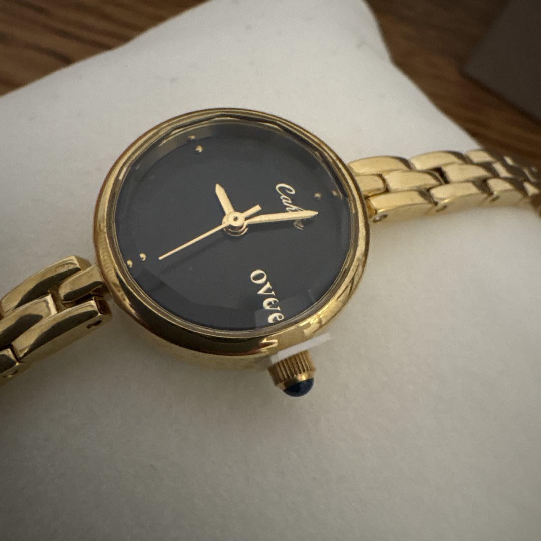 Cahipe Analog Quartz Women