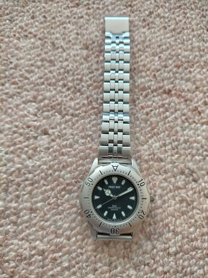 Citizen TR-173 Analog Quartz Men